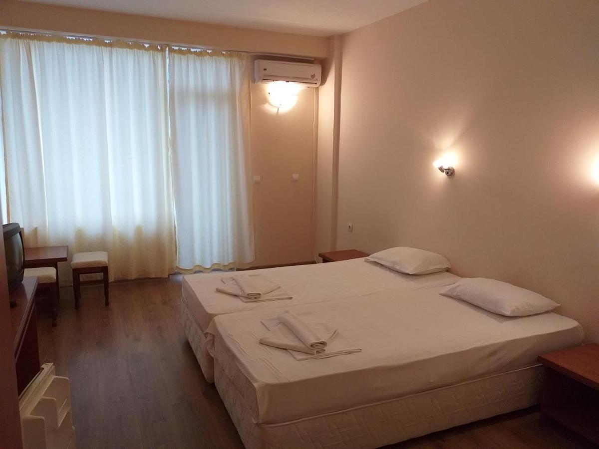 Hotel Seasons 2 阳光海滩 外观 照片